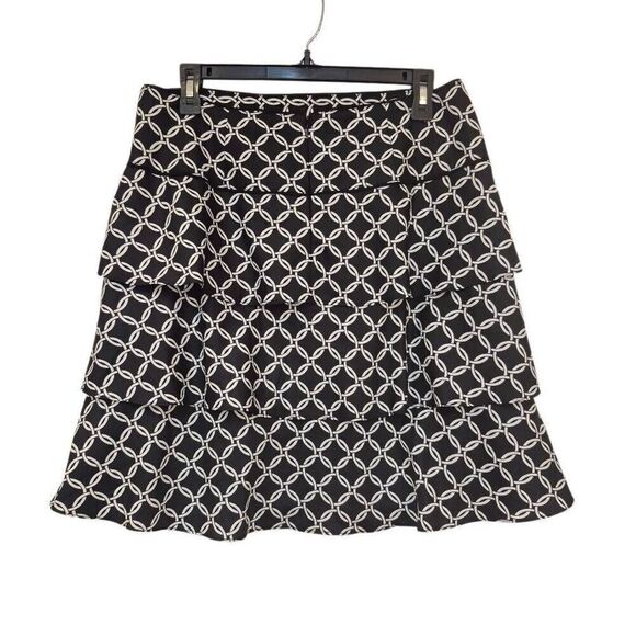 White House Black Market Women's Black & White Poly Geometric Print Tiered Lined - Picture 4 of 9